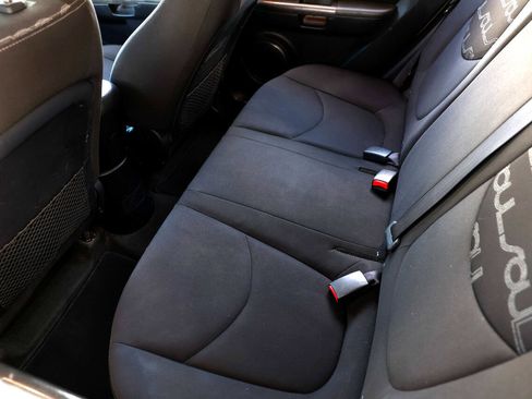 Used 2012 Kia Soul + image 10