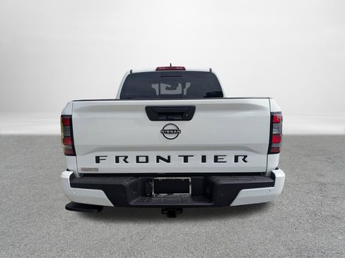 New 2026 Nissan Frontier SV w/ Tow Package RWD image 4