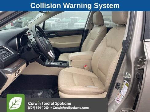 Used 2016 Subaru Outback 3.6R Limited image 2