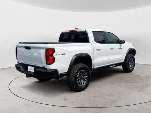 Used 2023 Chevrolet Colorado ZR2 w/ ZR2 Convenience Package III AWD/4WD image 5