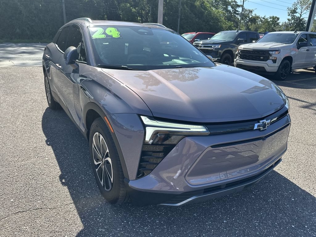 Used 2024 Chevrolet Blazer EV LT AWD/4WD image 10