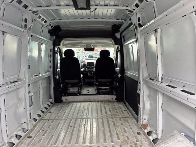 Used 2026 RAM ProMaster 2500 w/ Convenience Group FWD image 8