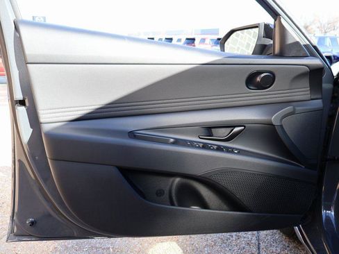 New 2026 Hyundai Elantra Sport FWD image 22