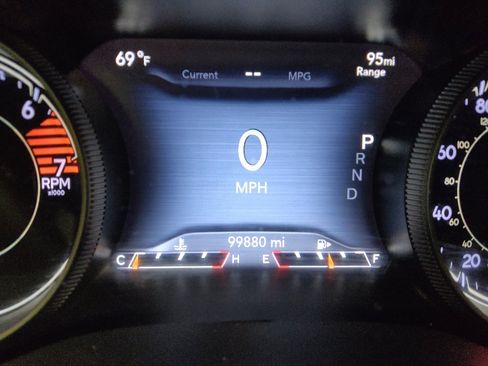 Used 2020 Jeep Cherokee Limited FWD image 23