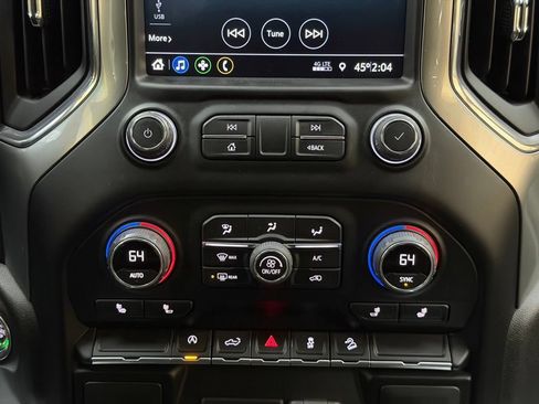 Used 2022 Chevrolet Silverado 1500 RST AWD/4WD image 22