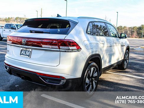 Used 2025 Volkswagen Atlas Cross Sport SE image 6