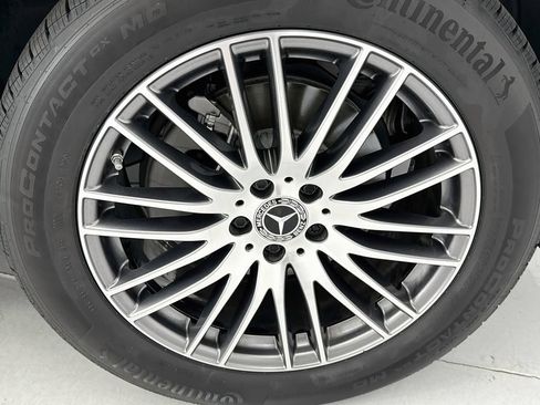 Certified 2024 Mercedes-Benz GLC 300 4MATIC image 30
