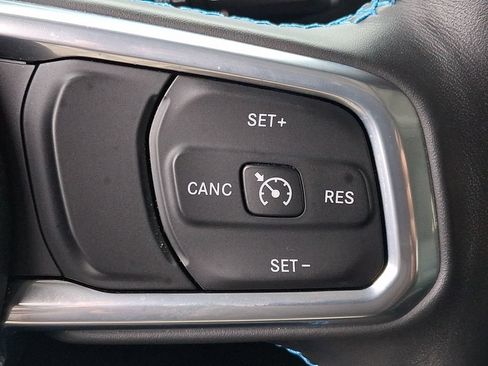 Used 2023 Jeep Wrangler Unlimited Rubicon 4xe w/ Cold Weather Group AWD/4WD image 21
