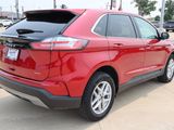 Used 2022 Ford Edge SEL w/ Convenience Package image 6