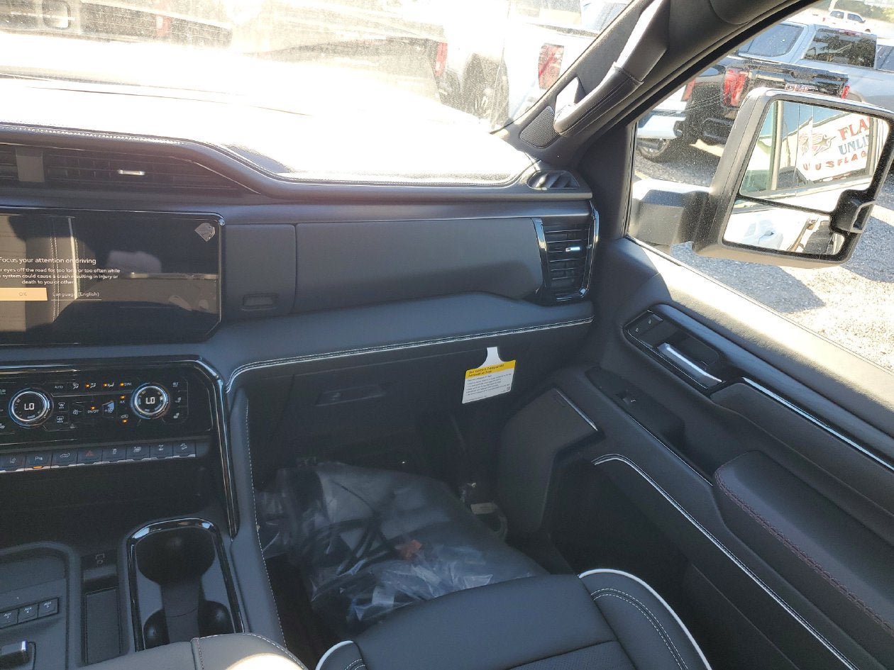 New 2026 GMC Sierra 2500 AT4X AWD/4WD image 16