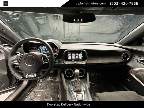Used 2018 Chevrolet Camaro ZL1 RWD image 23