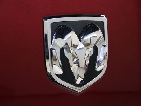 Used 2018 RAM 1500 Express image 11