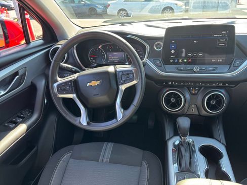 Used 2026 Chevrolet Blazer LT FWD image 36