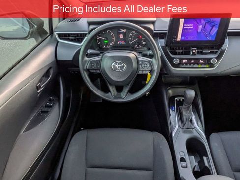 Used 2023 Toyota Corolla LE FWD image 16