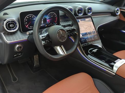 Used 2023 Mercedes-Benz C 300 Sedan image 9