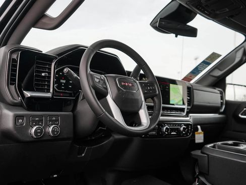 New 2026 GMC Sierra 1500 Elevation AWD/4WD image 17