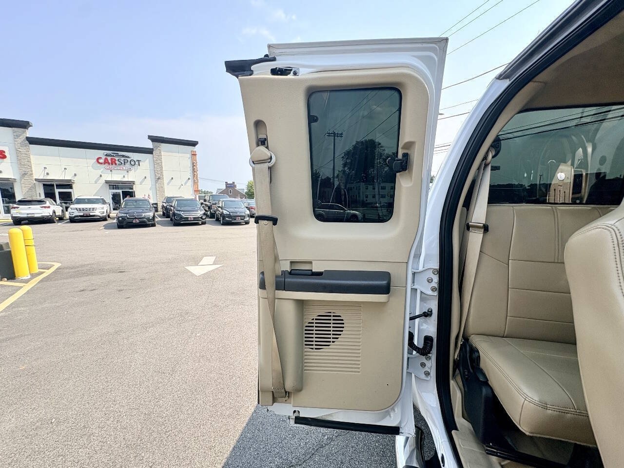 Used 2008 Ford F350 Lariat AWD/4WD image 25