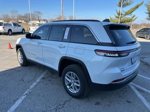 New 2025 Jeep Grand Cherokee Laredo X image 22