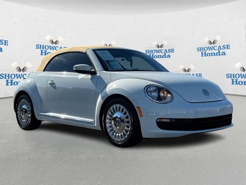Used 2014 Volkswagen Beetle 1.8T image 10