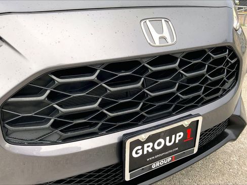 Used 2025 Honda HR-V LX image 35