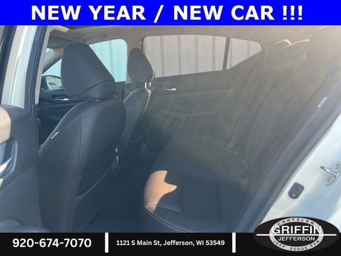 Used 2020 Nissan Altima 2.5 SR w/ Premium Package image 8