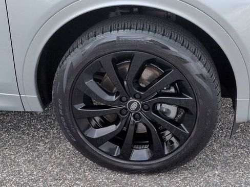 Used 2023 Land Rover Discovery Sport SE R-Dynamic AWD/4WD image 11