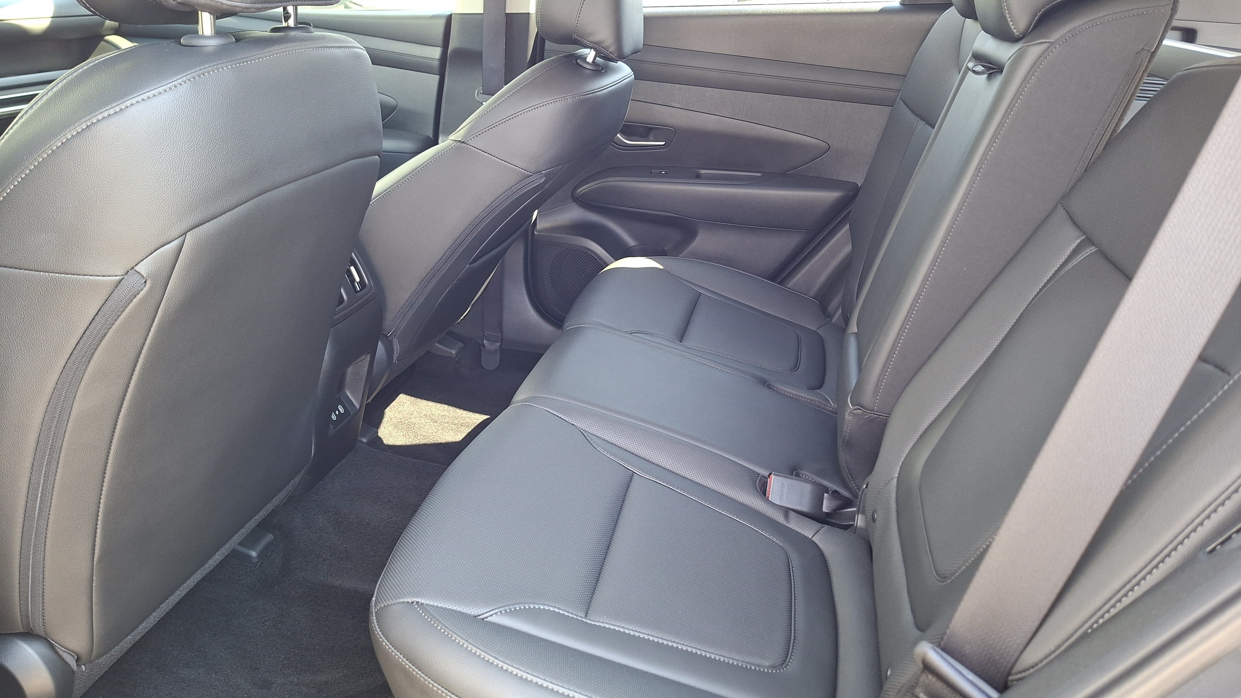 Used 2025 Hyundai Tucson SEL AWD/4WD image 20