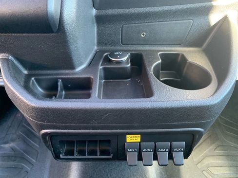 Used 2017 Ford Transit 250 148 Low Roof image 15