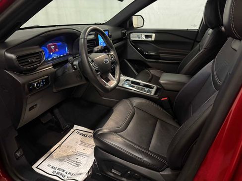 Used 2023 Ford Explorer ST w/ Equipment Group 401A image 19