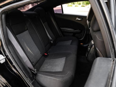 Used 2021 Dodge Charger R/T w/ Blacktop Package RWD image 37