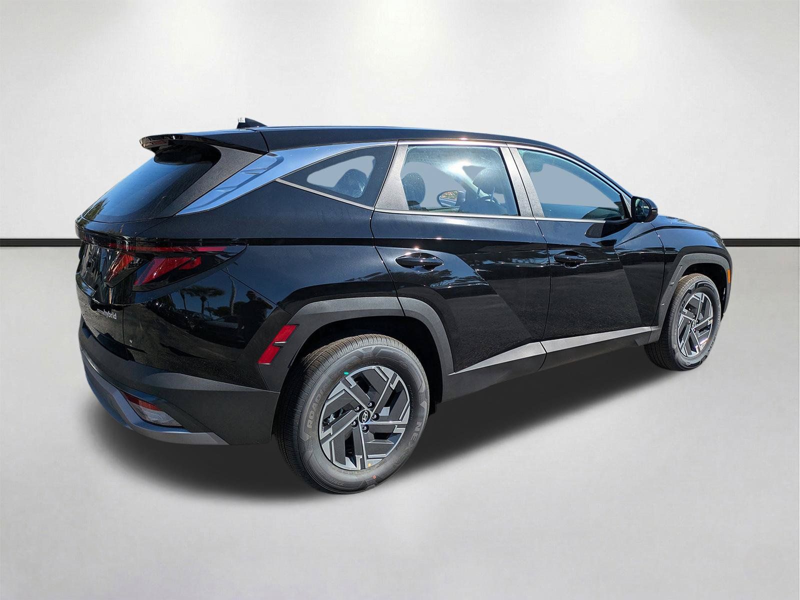 New 2026 Hyundai Tucson Blue SE AWD/4WD image 5