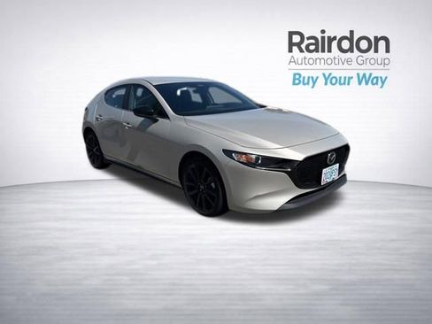 Used 2024 MAZDA MAZDA3 s FWD image 1