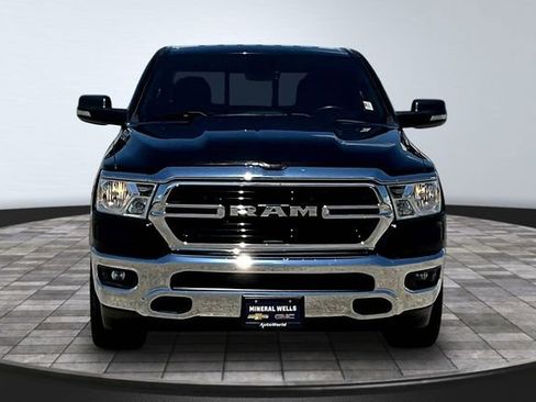 Used 2019 RAM 1500 Big Horn RWD image 3