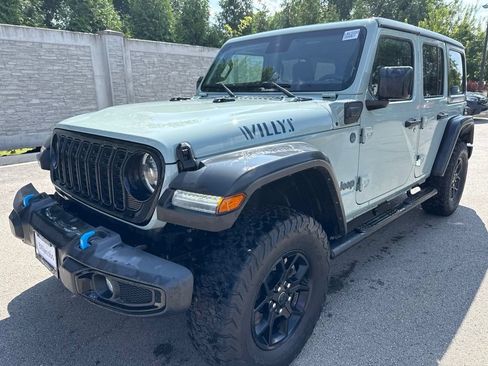 Used 2024 Jeep Wrangler Unlimited AWD/4WD image 1