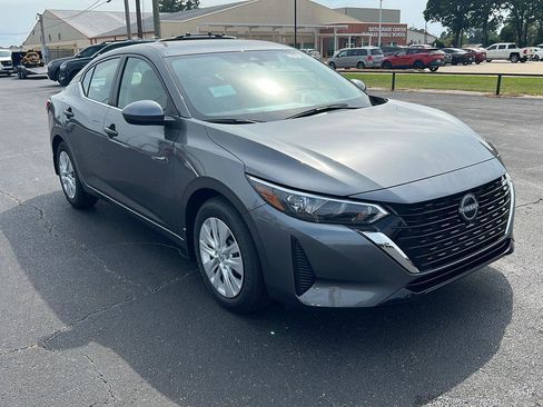 New 2025 Nissan Sentra S image 2