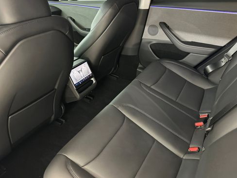 Used 2026 Tesla Model 3 RWD image 28