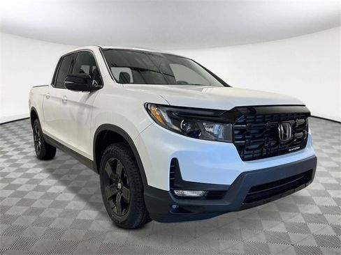 New 2026 Honda Ridgeline Black Edition image 8
