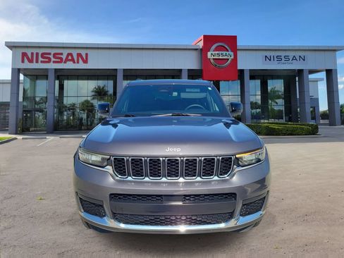Used 2024 Jeep Grand Cherokee L Laredo AWD/4WD image 6