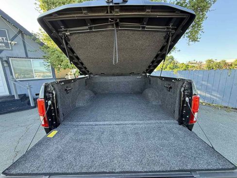 Used 2019 Ford F150 Lariat w/ Equipment Group 502A Luxury AWD/4WD image 43