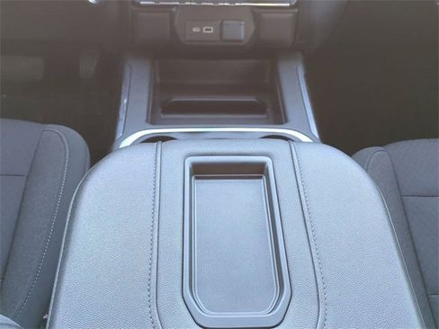 Used 2021 Chevrolet Silverado 1500 LT Trail Boss image 19