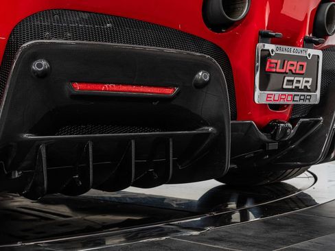 Used 2023 Ferrari SF90 Spider image 26