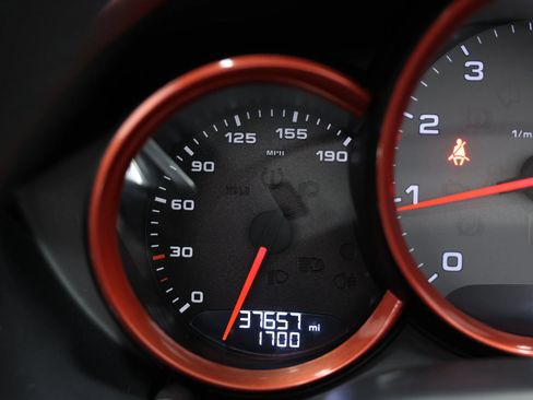 Used 2017 Porsche 718 Boxster S image 26