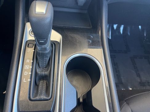 Used 2024 Nissan Altima 2.5 SV image 18