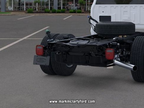New 2026 Ford F350 XL w/ XL Chrome Package AWD/4WD image 21