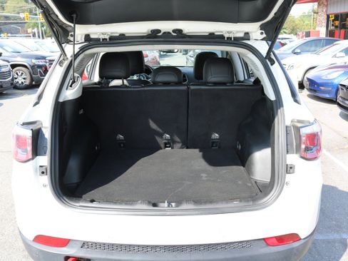 Used 2017 Jeep Compass Trailhawk w/ Leather Interior Group image 35