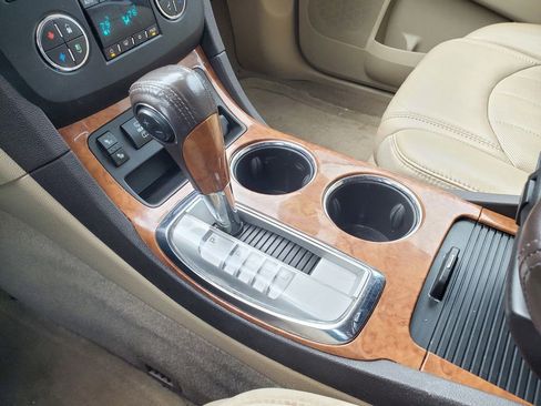 Used 2012 Buick Enclave Leather w/ LPO, Cargo Convenience Pkg image 21