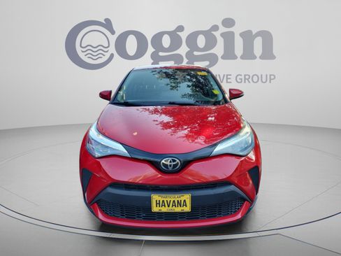 Used 2020 Toyota C-HR LE FWD image 11