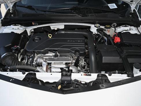 Used 2024 Chevrolet Malibu LT FWD image 14