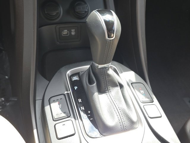 Used 2018 Hyundai Santa Fe Sport w/ Cargo Package FWD image 19