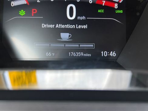 Used 2017 Honda CR-V EX image 25